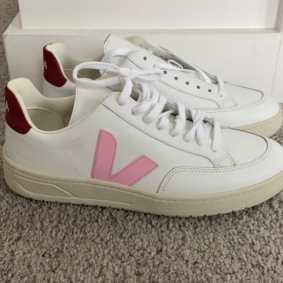 Veja Shoes - VEJA Sneakers